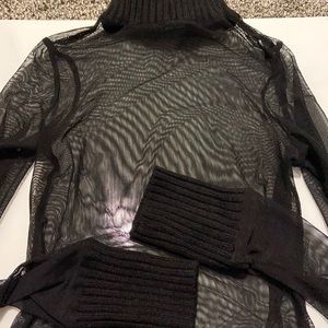 Black top size S from Zara